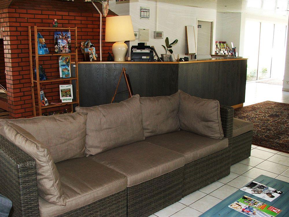 Arcantis Hotel Les Archers Cholet Exterior foto