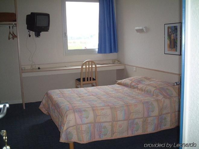 Arcantis Hotel Les Archers Cholet Cameră foto